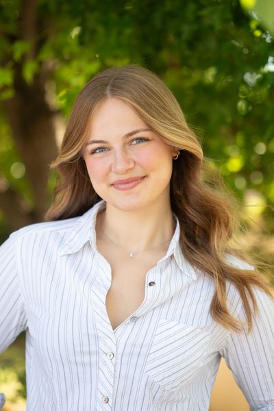Ava Schmandt, Commercial Realtor